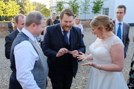 London wedding magician